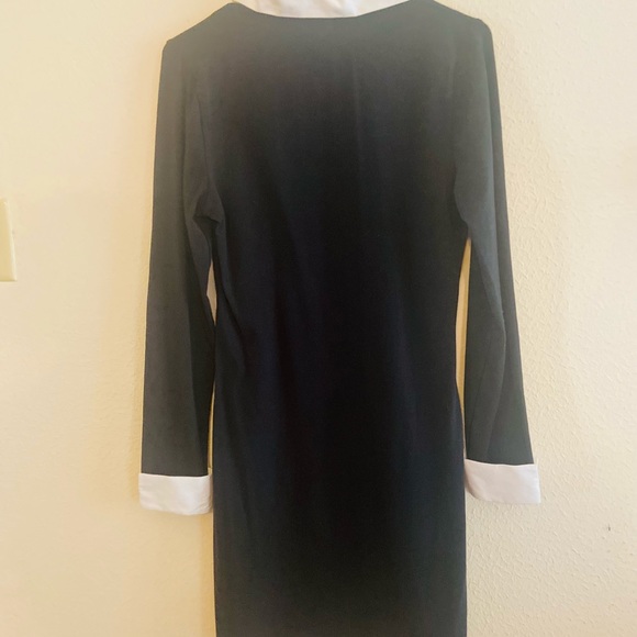 Dress - Picture 5 of 5